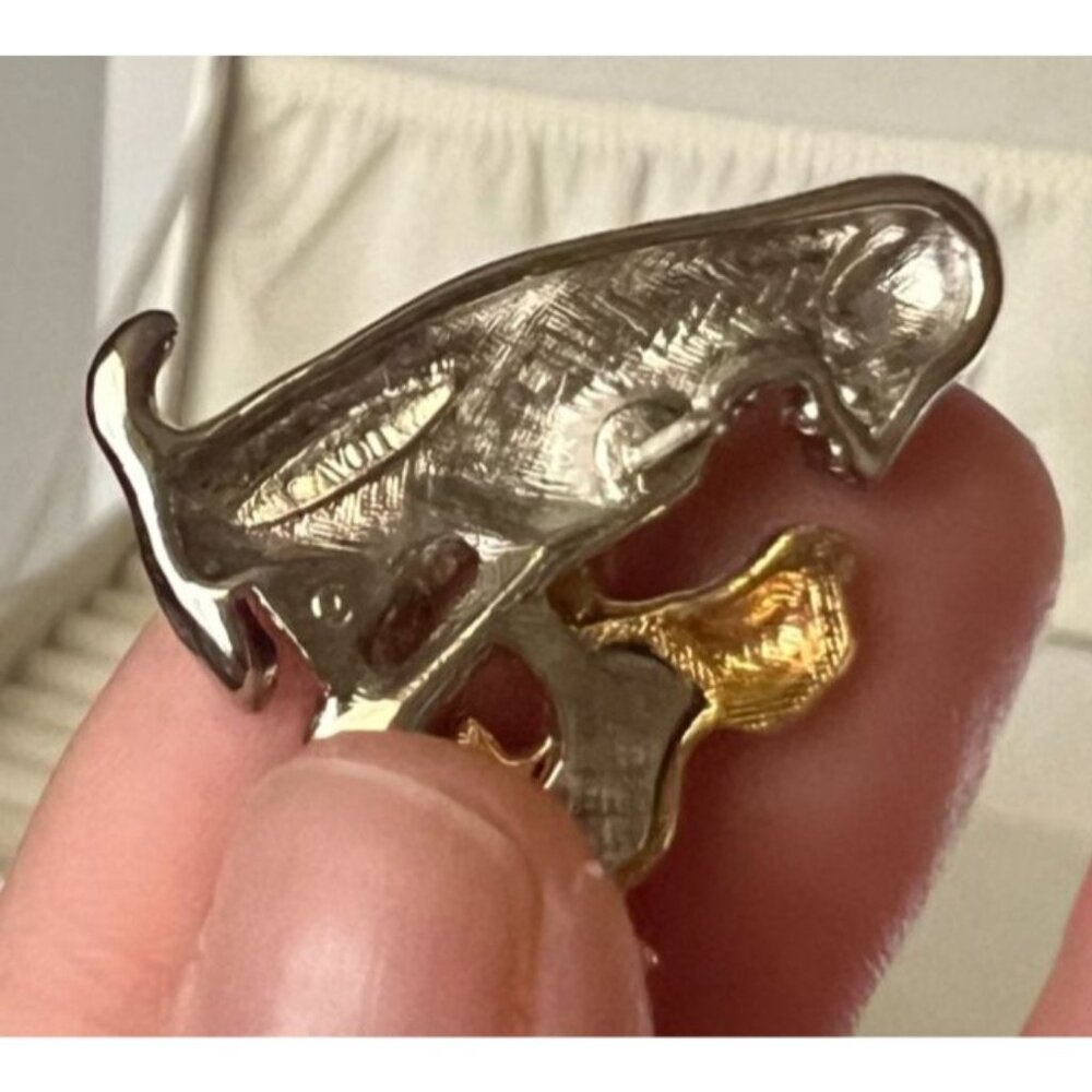 Vintage Avon Dog Brooch Two-Tone Pin Sitting Puppy Gold Accent - Picture 5 of 9